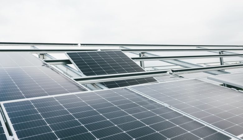 Solar Power Surge: Why 2025 Is the Year to Install Solar Panels